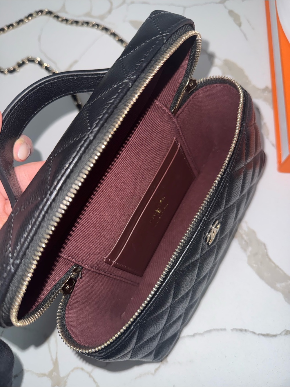 CHANEL Black Slim Vanity Bag - Picture 6 of 7